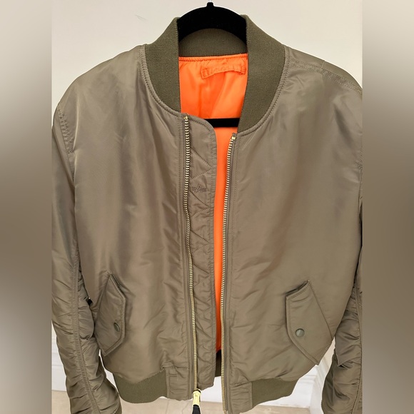 Alpha Industries MA-1 BOMBER JACKET HERITAGE - SAGE NEW - Picture 7 of 13